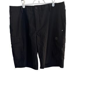 Under Armour Shorts Men's‎ 38 Black Cargo Outdoor Nylon